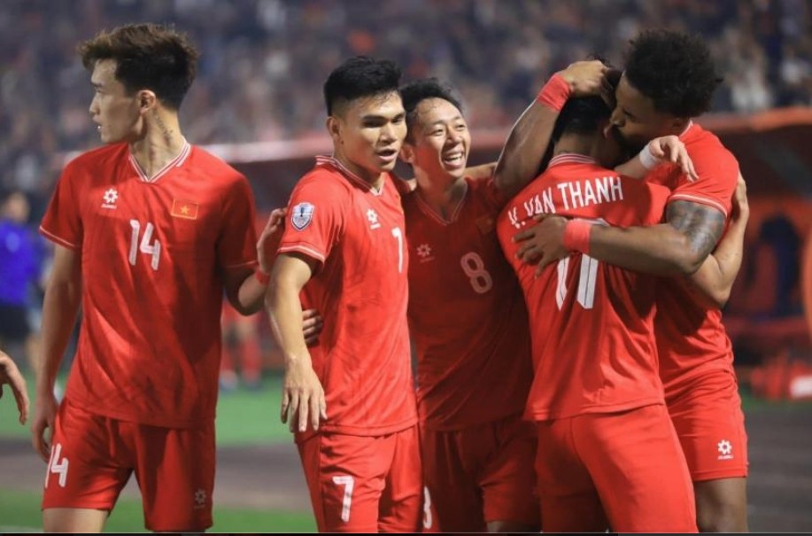 ĐT Việt Nam có quân xanh trước trận gặp Malaysia.