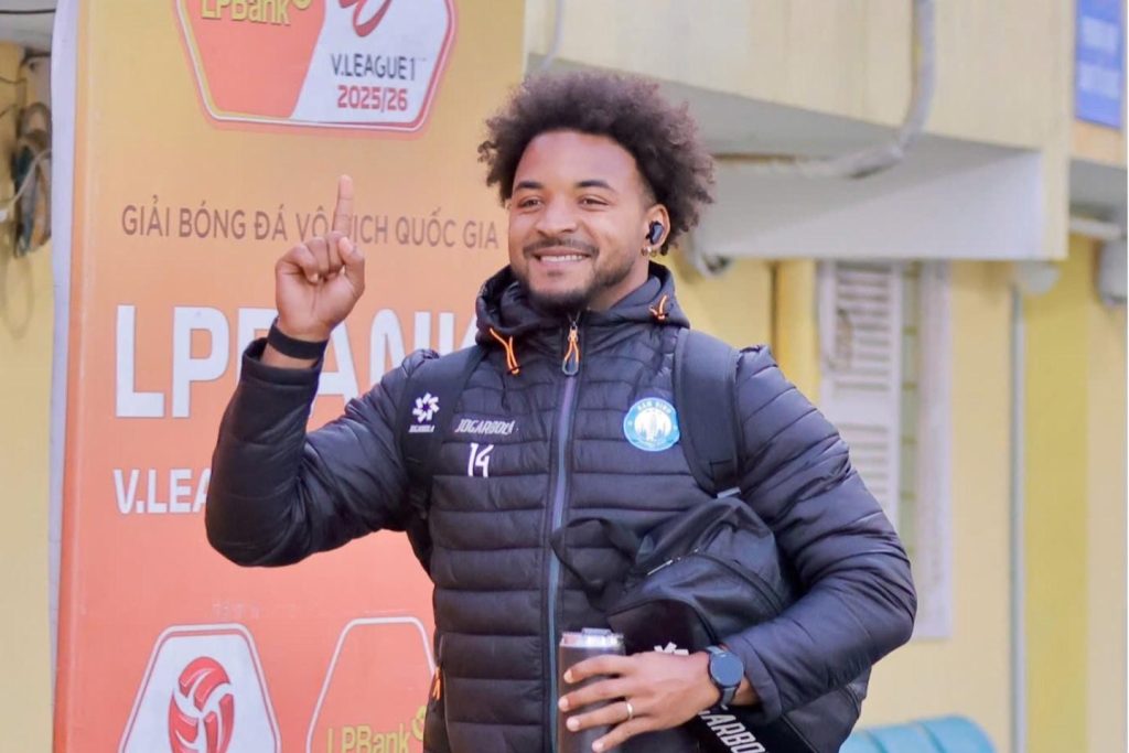 Xuân Son vẫn chưa có bàn nào ở V-League sau 3 trận